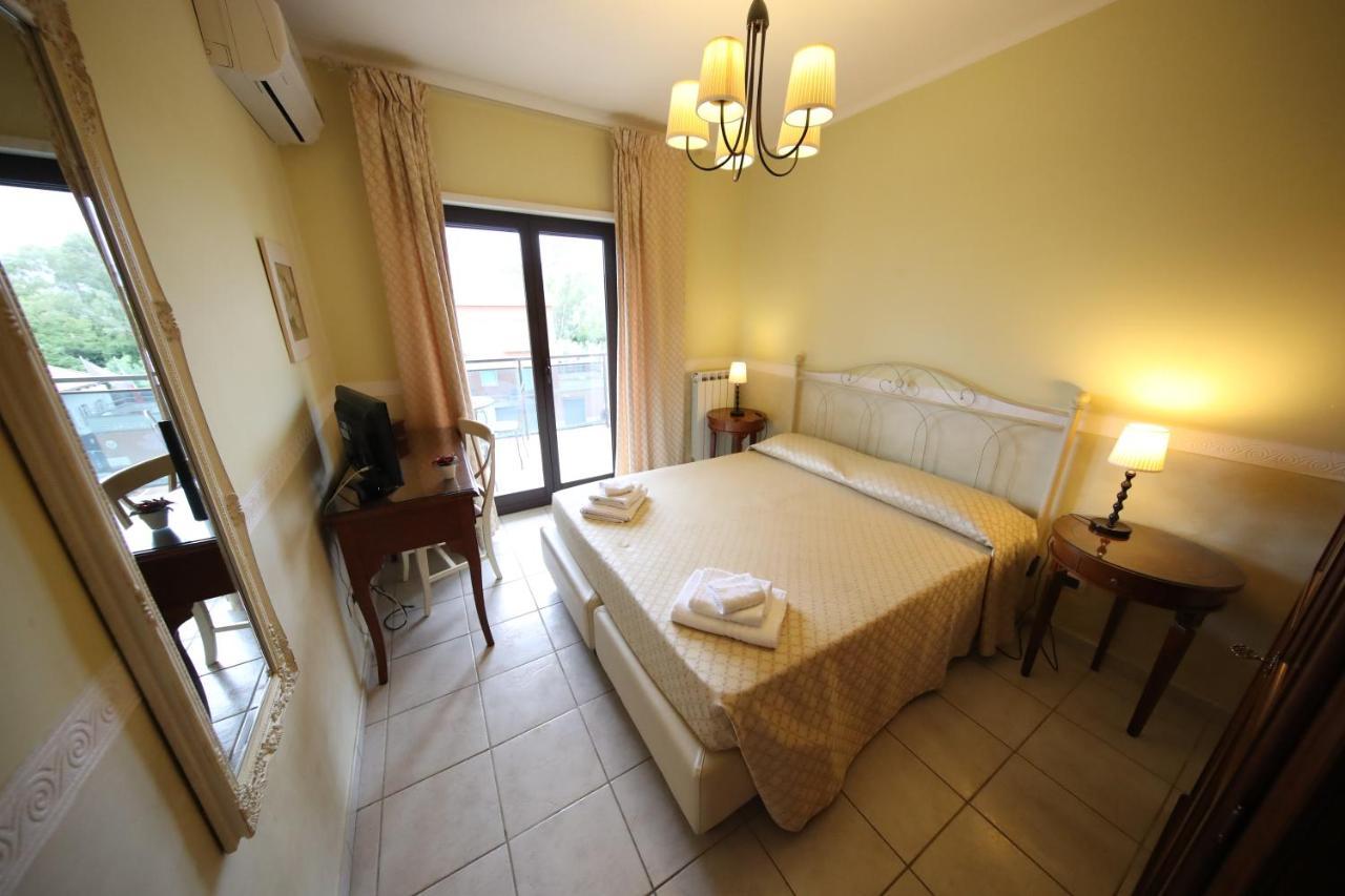 Le Terrazze B&B Formia Buitenkant foto