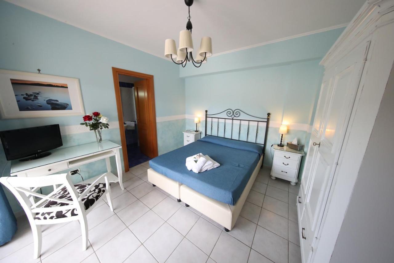 Le Terrazze B&B Formia Buitenkant foto